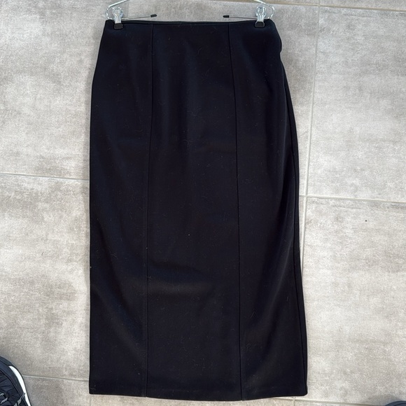 Vintage Old Navy Clothing Co. Women's Black Polyester/Rayon Pencil Skirt - 10 - Picture 7 of 10